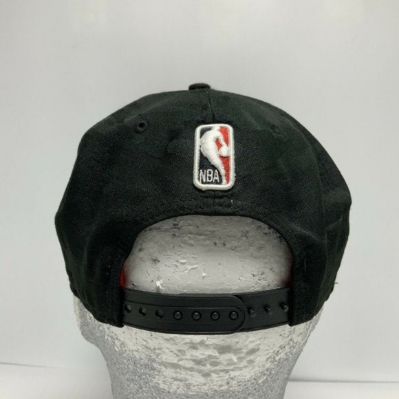 Men's New Era Cap Black Camo | Red Chicago Bulls 9FIFTY NBA NWT - Picture 3 of 5